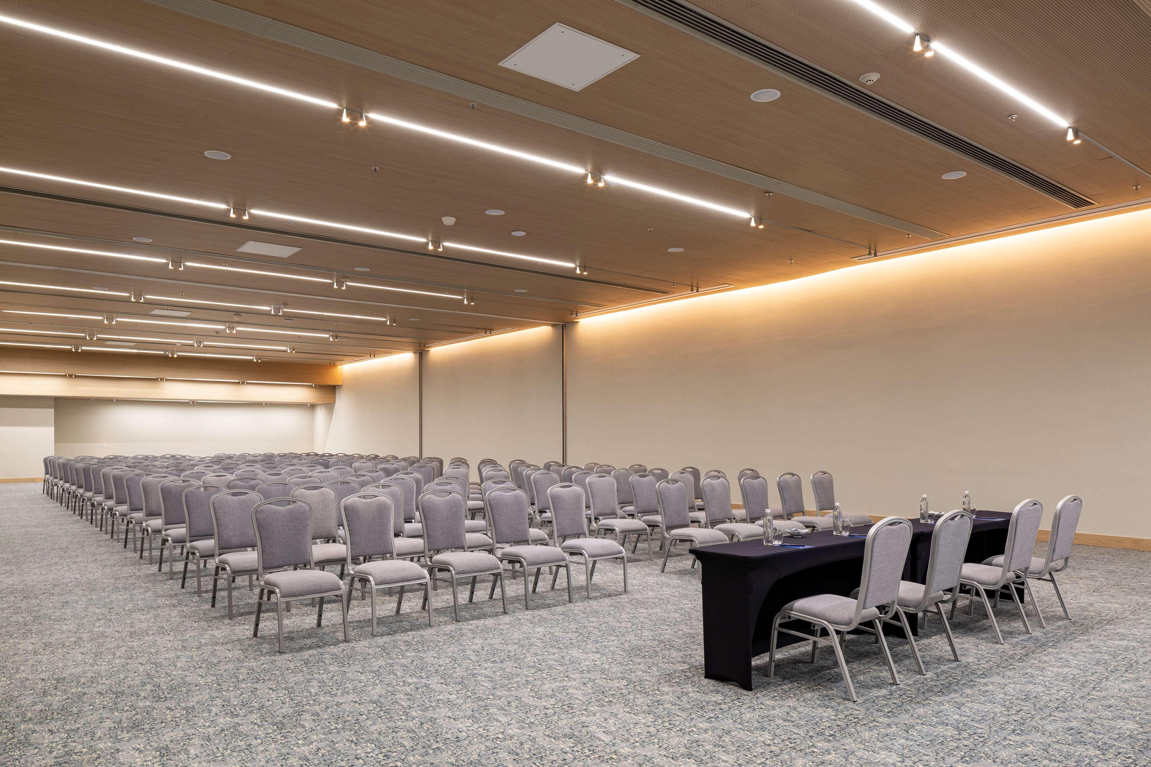 里约热内卢科帕卡巴纳希尔顿酒店 外观 照片 The 2018 venue, the National Convention Center